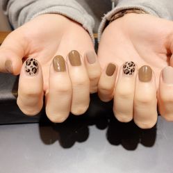 -Nail Me美甲美睫