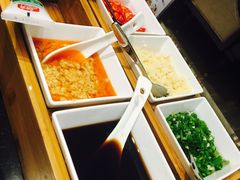 -海鸿荟·沿江菜(中山北路店)