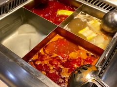 四宫格火锅-海底捞火锅(北京路店)