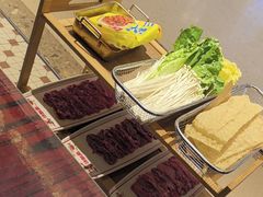 -沙胆彪炭炉牛杂煲(上海日月光广场店)