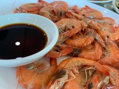 -三亚火车头万人海鲜广场