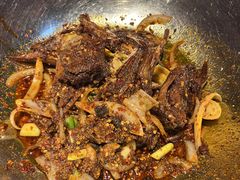 -嘎嘎鸭下巴·爆辣干锅(明教寺店)