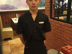 -闫府私房菜(经四路万达店)