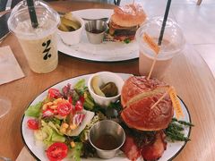 -HELLO 27 意面·沙拉·帕尼尼