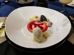 花椒冰淇淋配黑芝麻糕-鱼桥巷·美学川菜