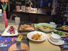 -胡桃里乐队酒馆(广州塔店)