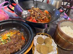 -富正毅三下锅·湘西韵味(天门山索道店)