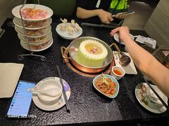 -得意咚瓜·顺德鱼生·冬瓜火锅(深圳首店)