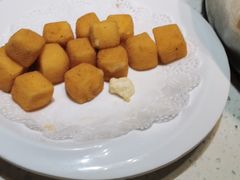 八味豆腐-肥仔文澳门猪骨煲(南京西路店)