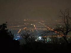 -鬼笑石后山停车场