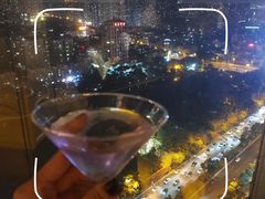 -荣誉国际酒店-云顶旋转餐厅