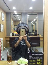 -汇尚艺美容美发