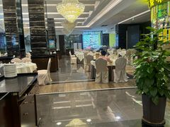 -万龙洲海鲜(大兴绿地缤纷城店)