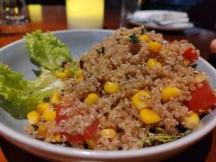 玉米藜麦沙拉-LENBACH兰巴赫西餐·精酿啤酒(香格里拉店)
