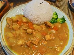 咖喱饭-花食间餐吧(远大购物中心群力店)