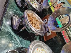 -碧中海汤泉汗蒸酒店