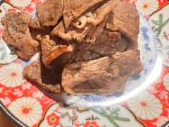 -喜牛烧肉酒场·黑金店(威高广场店)