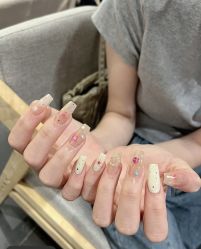 -星辰·新中式美甲美睫工作室