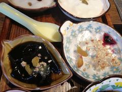 -喝丢一只鞋辣炒海鲜小烧烤(三八广场店)