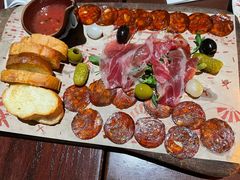 西班牙冷肉拼盘-BROWNSTONE布朗石西班牙餐厅(富城店)