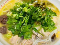 -文山荷鲜居(翠湖店)