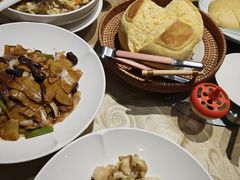 -瓦国小镇·果木烤鸭·融合菜(西口店)