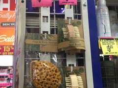 -Chemist Warehouse(CBD)