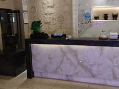 -郑庄脂渣海鲜楼(九水路店)