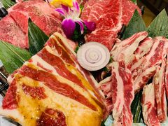 -明洞阿姨·韩式酱蟹烤肉·创意料理(三元桥店)