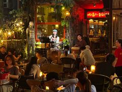 -城墙外BAR