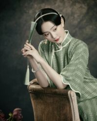 -租旗袍租礼服馆