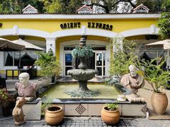 -火车头法国西餐厅