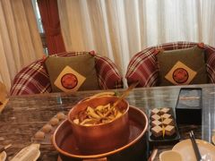 -慢丽江·云南野生菌土鸡锅(付家庄店)