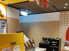 -麦当劳(百联西郊购物中心店)