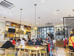 -镇南锅盖面馆(解放路店)