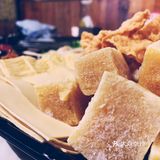 开始进店时我以为这家店叫湘左湘右，吃湖南辣火锅的