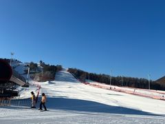 -东北亚滑雪场