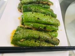 煎酿虎皮尖椒-清心鸡沙田乳鸽店·非遗传承(石溪店)