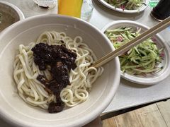 -黑八私房老北京炸酱面