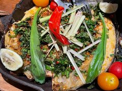 香茅草烤罗非鱼-云海肴·汽锅鸡·云南菜(美罗城店)