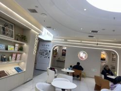 -小阿福儿童摄影(光谷时代广场店)