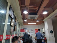 大堂-没牙伯花生汤店(老药洲店)