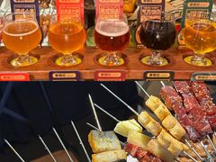 -麦凯伦烧烤·精酿超级工厂店(金桥总店)