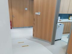 -瑞泰口腔(大宁分院)