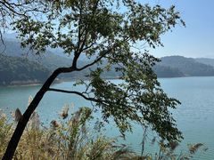 -孔雀湖生态旅游区