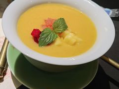 -荷风细雨·中国茶宴(碧云店)