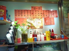 -老天桥酱肉烧饼夹肘子(天桥店)