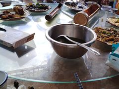 -盛得农家美食·无花果浸鸡·古法烧鸡·竹筒饭(白水寨森林海店)