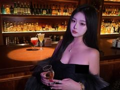 -蓉LOUNGE威士忌鸡尾酒FLOWER酒吧