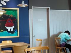 用餐区-肯德基(坞城路店)